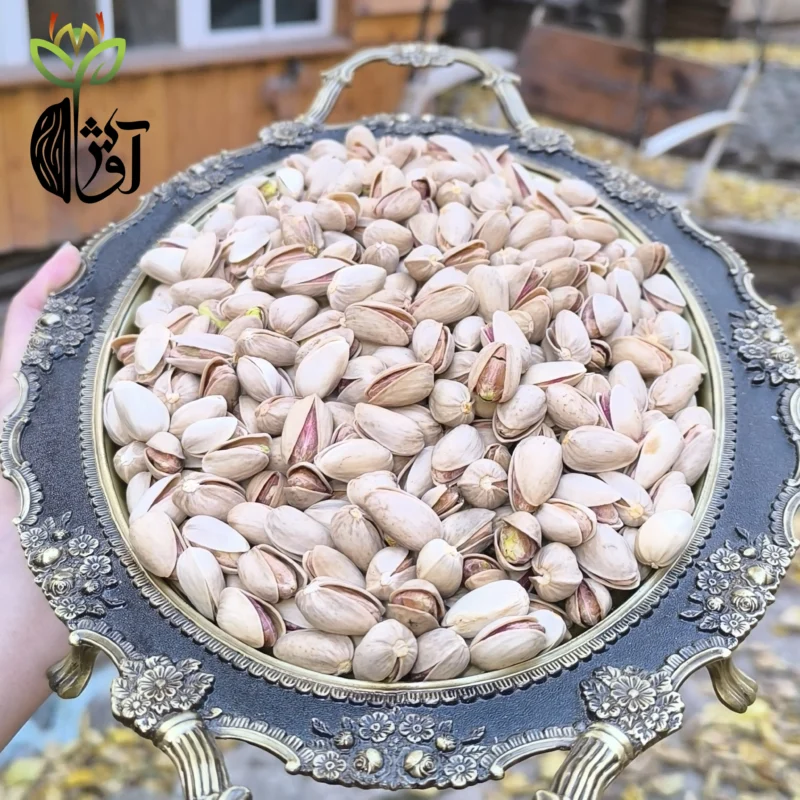 پسته اکبری خام