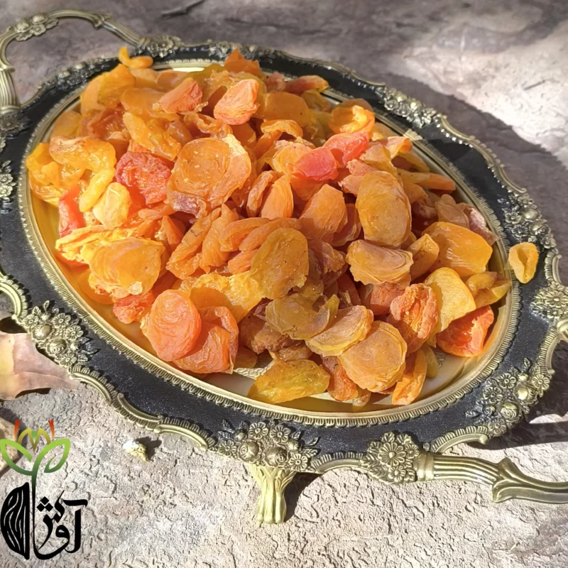 برگه زردآلو تازه
